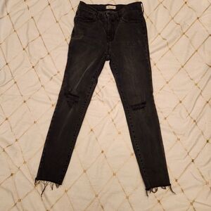 Madewell 9" Mid-Rise Skinny Jeans - Size 29‎ - Charcoal Gray - Distressed Knees